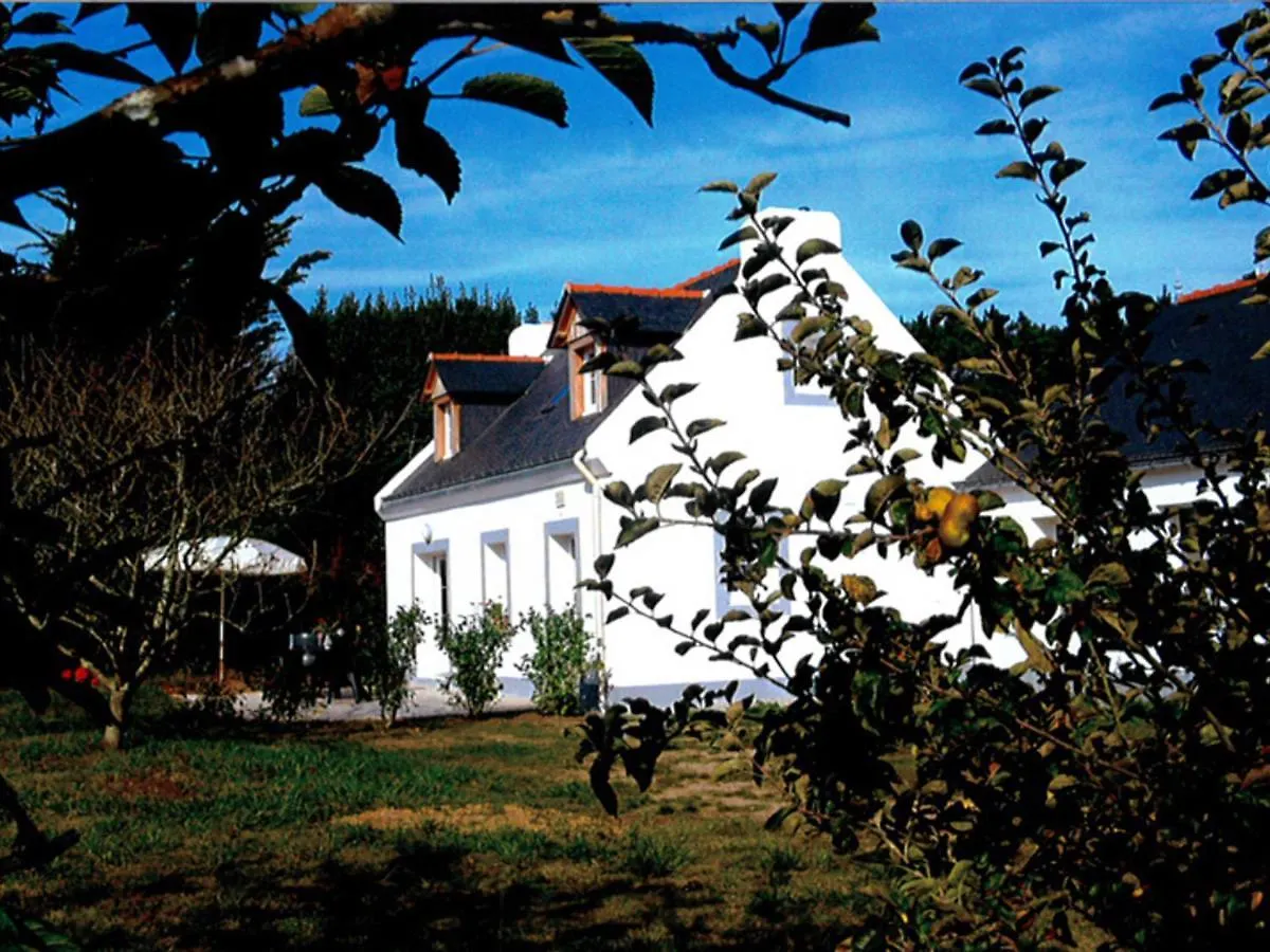 Holiday home Maison Soignee 800M Port Et Plage, Le Palais, 2 Ch, Jardin, Wi-Fi, Tv, Proche Commodites - Fr-1-418-218