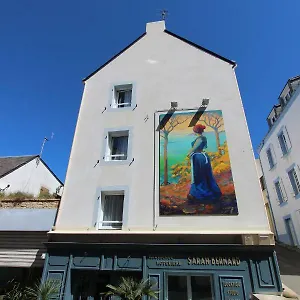 Hotel Hoteliere Sarah Bernard, Le Palais